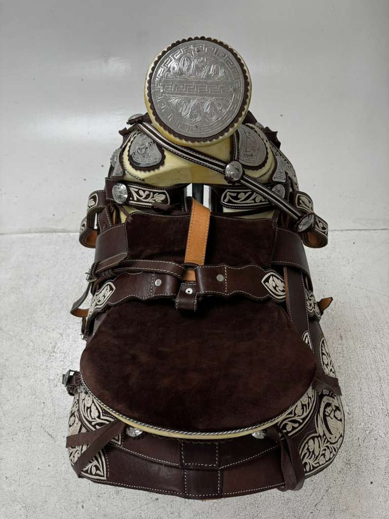 Charro Saddle – Dark Chocolate Leather Piteada Floral Embroidery (15.5”)
